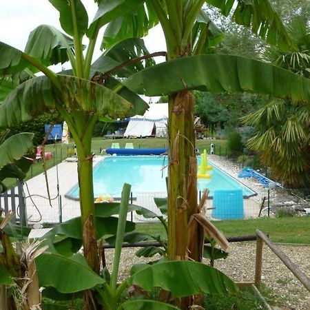 Bed and Breakfast La Vieille Ecole Bourgougnague Exterior foto