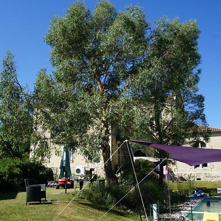 Bed and Breakfast La Vieille Ecole Bourgougnague Exterior foto