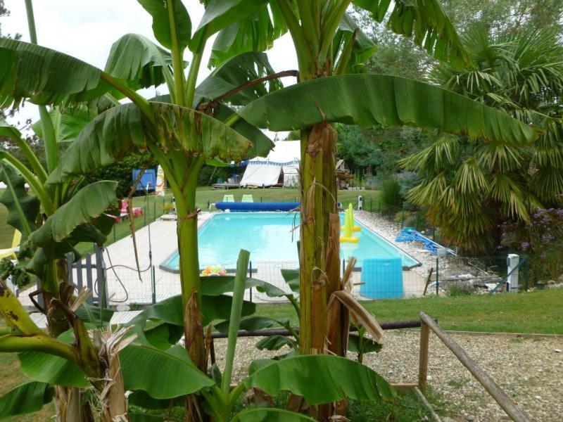 Bed and Breakfast La Vieille Ecole Bourgougnague Exterior foto